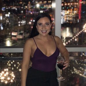 Meet your Posher, Courtney